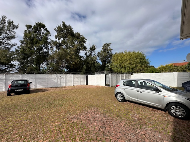 To Let 1 Bedroom Property for Rent in Diep River Western Cape